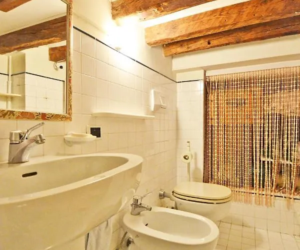 Apartament San Barnaba On The Canal Wenecja