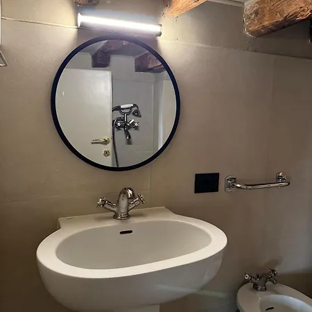 Appartement San Barnaba On The Canal